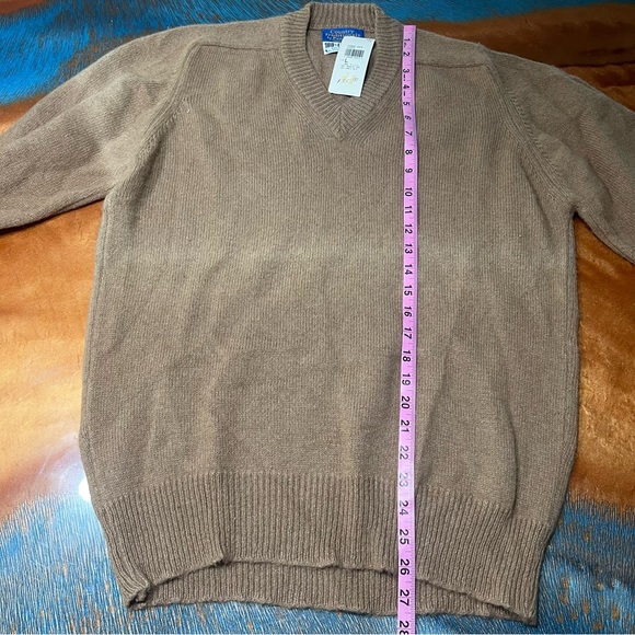 Vintage Pendleton Camel Hair V-Neck Sweater Tan Large made in USA NOS - Picture 8 of 10